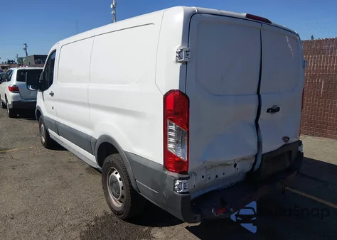 2018 Ford Transit-250 z USA, uszkodzony, nr VIN 1FTYR1YM5JKB16192